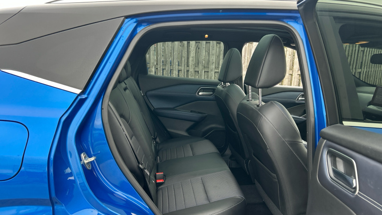 Nissan Qashqai 1.3 DiG-T MH 158 Tekna 5dr Xtronic Petrol Hatchback